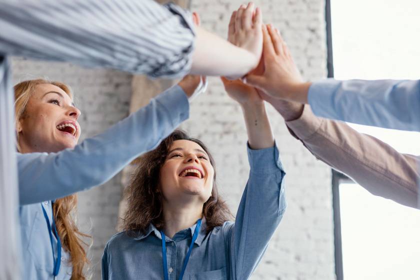 exito-academico-profesional-estudiantes-emprendedores